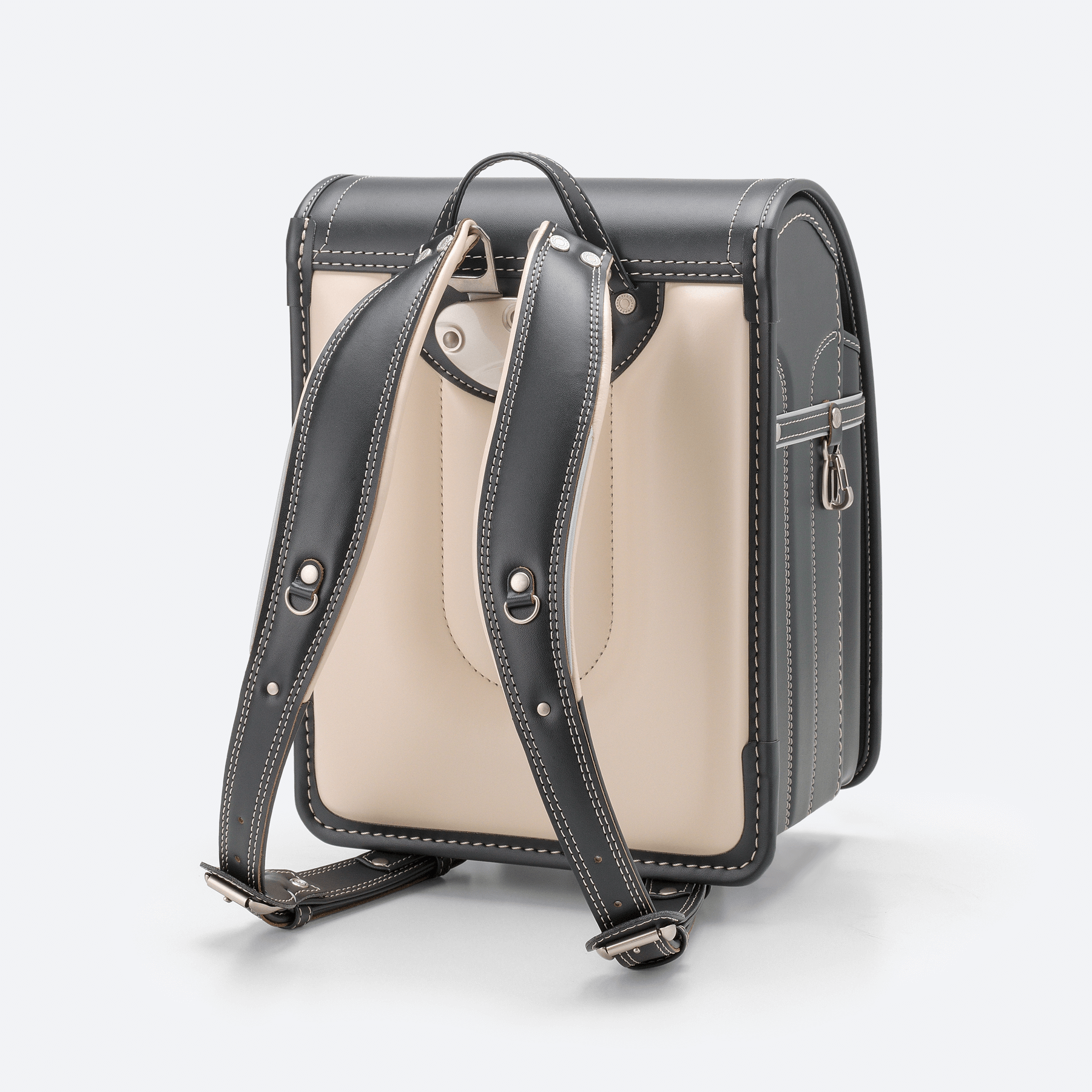 No.6 牛革ボルサ チャコールグレー(2027年)